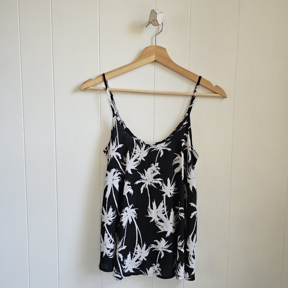 ☆ APT. 9 Palm Tree Cami